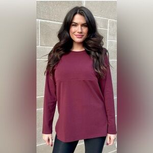 Cute Moms Nursing Baby Blouse Top Burgundy Tunic with Front Zipper to Breastfeed
